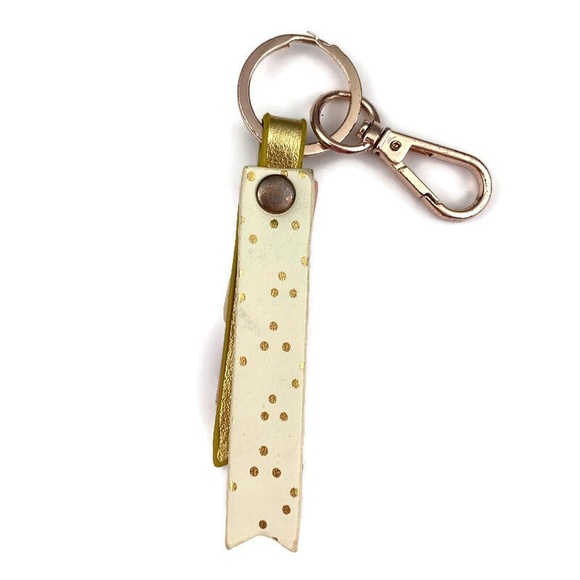 LC LAUREN CONRAD Keychain Fob Gold Tiered Faux Leather Ribbon Boxed - Picture 2 of 5